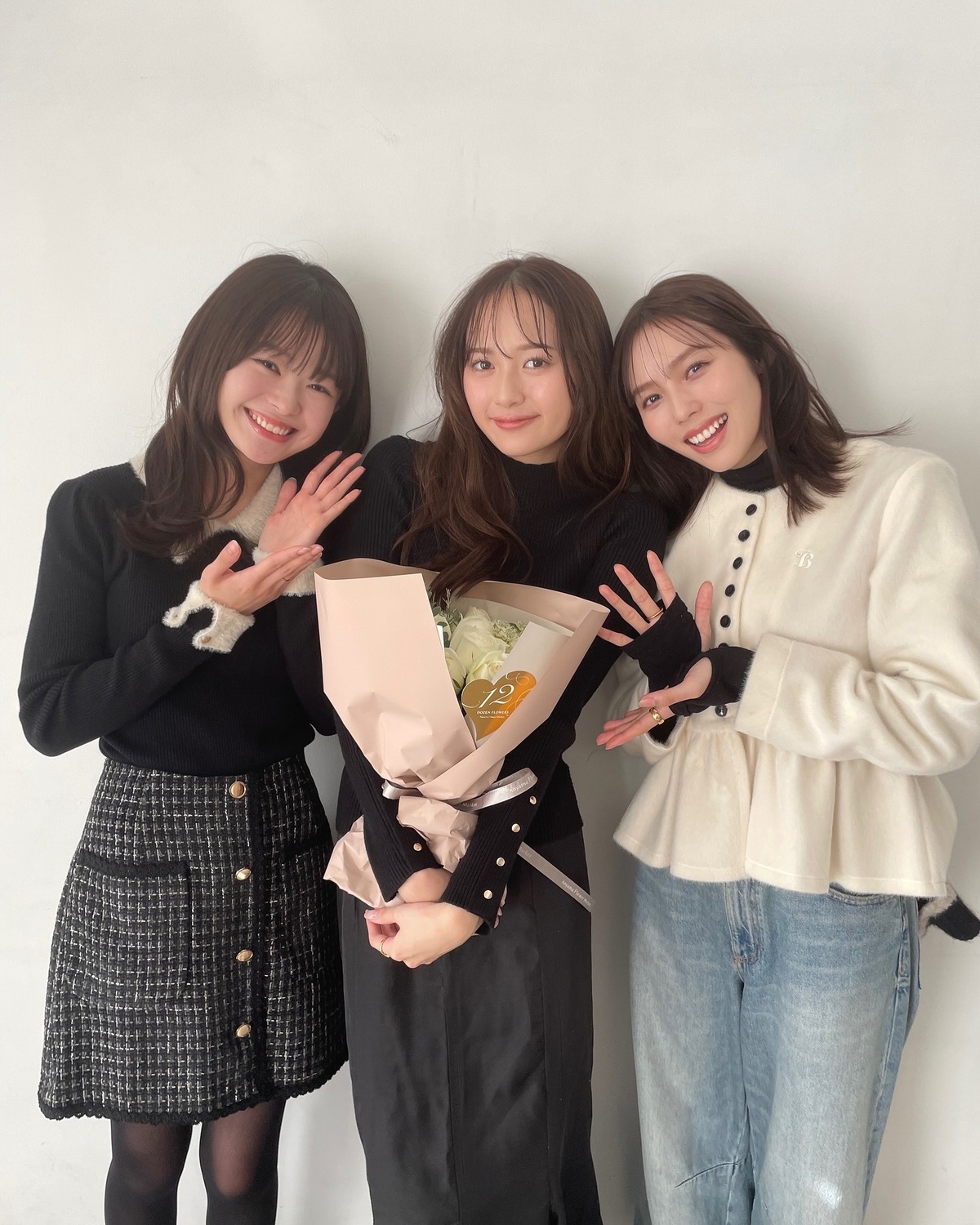 きのしお💓しおしおかとしおのラスト撮影にサプライズで駆けつけた仲良しの木音と、この日一緒に撮影していたあきたまると撮影後に3人で📸💐木音の登場に驚きつつも、とっても嬉しそうにしてるかとしおの姿が印象的