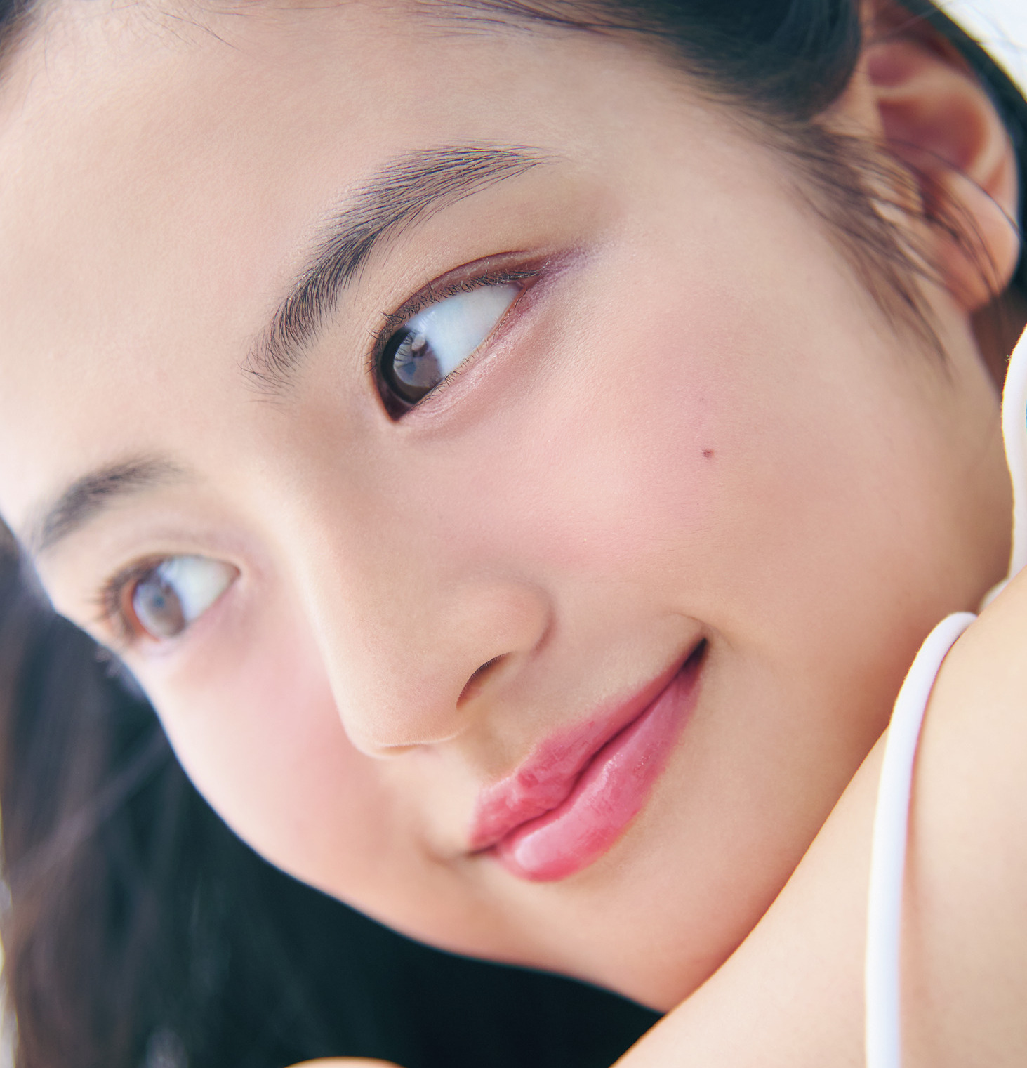 【肌タイプ別お悩みQ&A】透明感が欲しい、毛穴が気になる！おすすめのスキンケア＆アイテムを紹介
