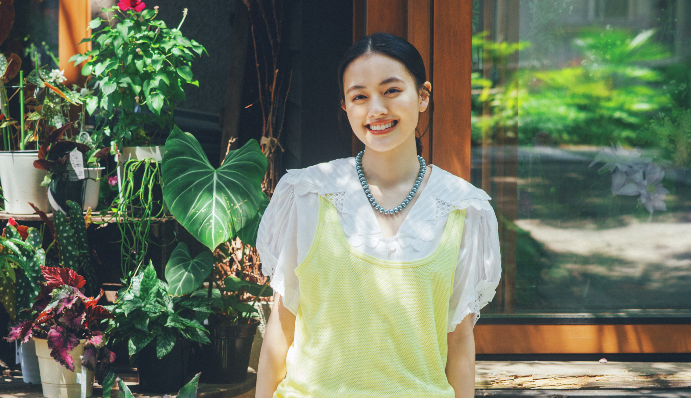 タンクにパンツ、バンドTまで！お気に入りがいっぱい【上坂樹里が愛する古着の世界へようこそ】