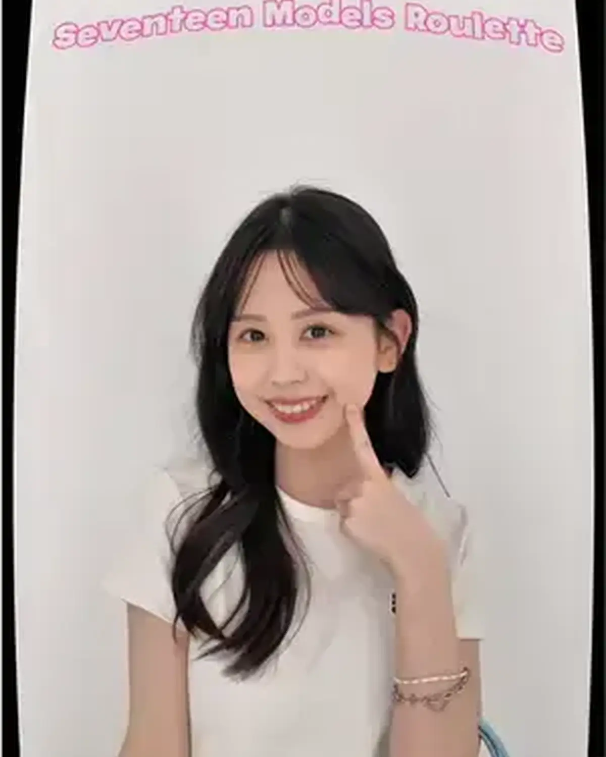 🎰𝑺𝒆𝒗𝒆𝒏𝒕𝒆𝒆𝒏 𝑴𝒐𝒅𝒆𝒍𝒔 𝑹𝒐𝒖𝒍𝒆𝒕𝒕𝒆🎰 好きなところでストップしてね📱💞 Seventeenモデル26人全員登場🥳 それぞれ私服の推しTを着てるよ👕💫 ⊹₊⟡⋆˚⊹—————————⊹