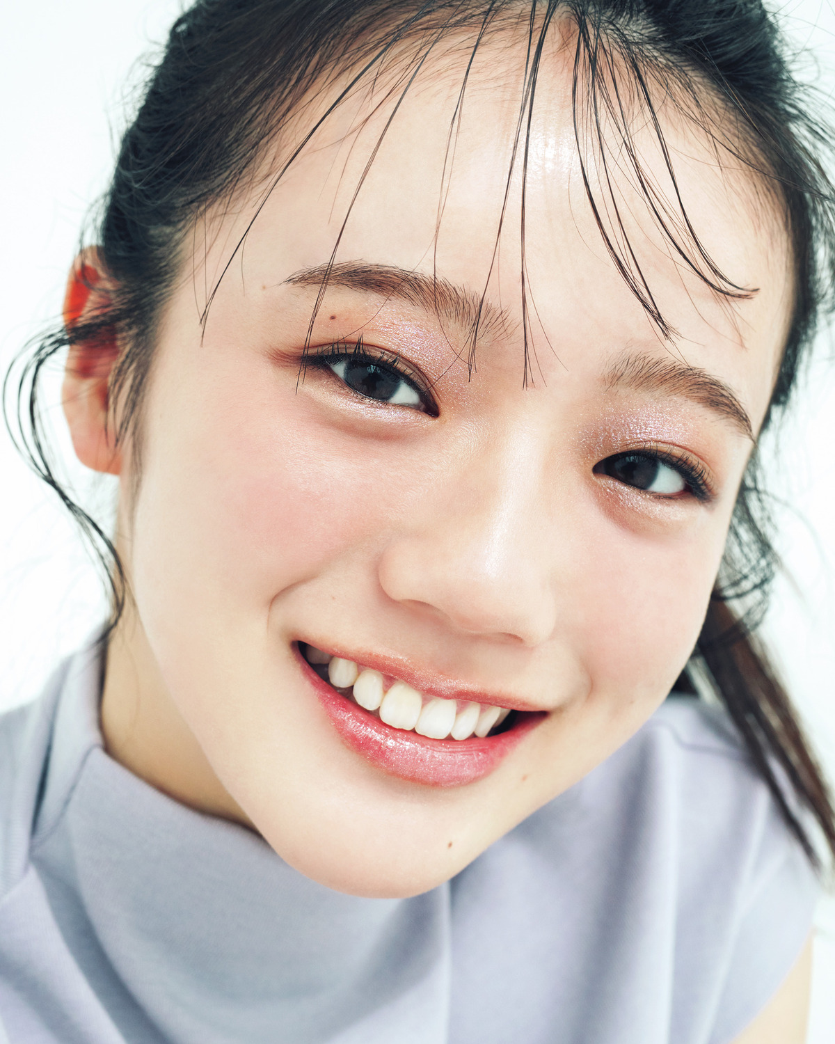 透けキラコスメはいつだって可愛い！【トレンドコスメで今っぽ洒落顔メイク】