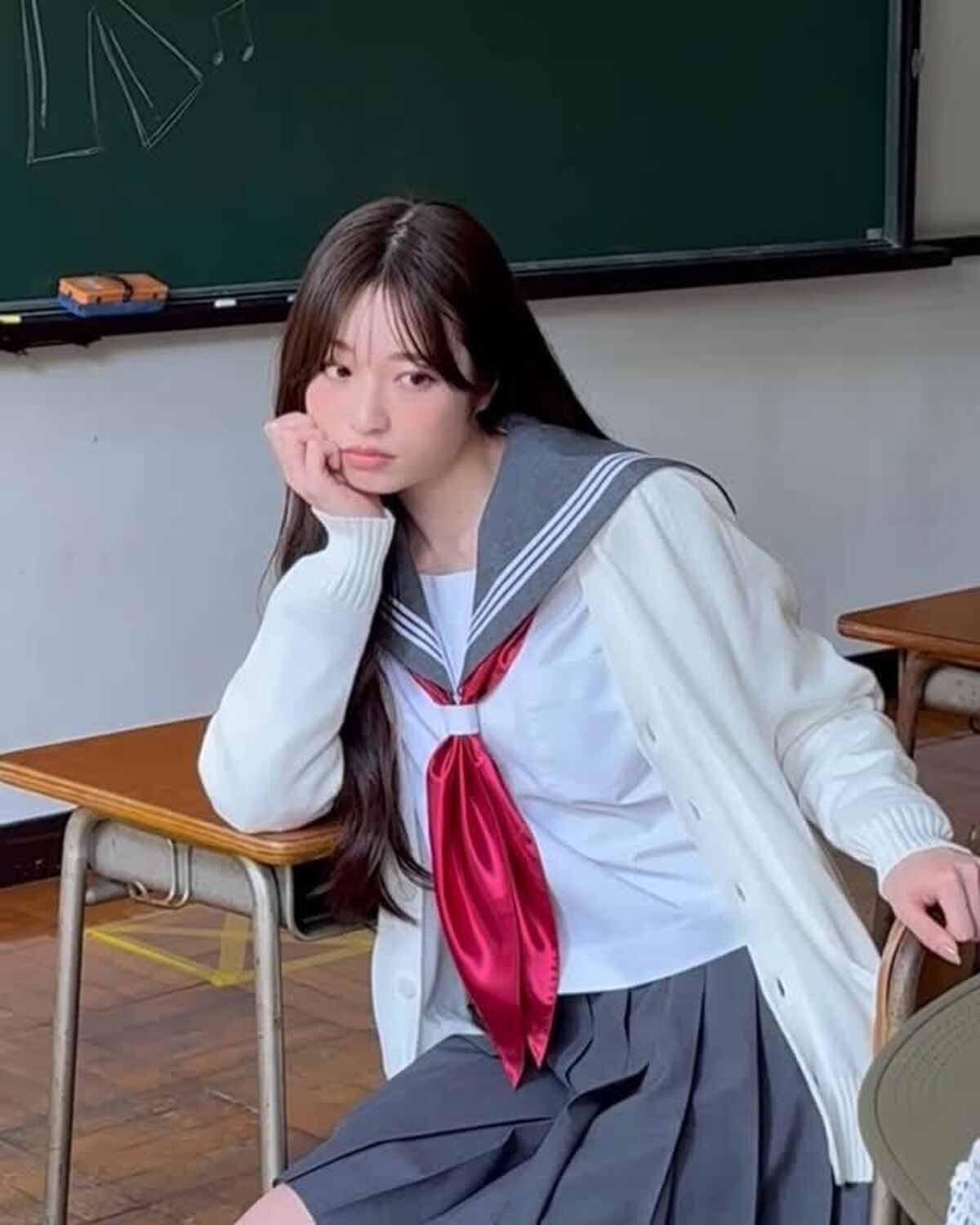 色んな系統の制服コーデを着こなすあんちゃん🏫🎀💓こんな先輩がいたら憧れすぎる…🥺✨#オフショット #Seventeen #セブンティーン #可愛い女の子 #Seventeenモデル #葛西杏也菜 #あ