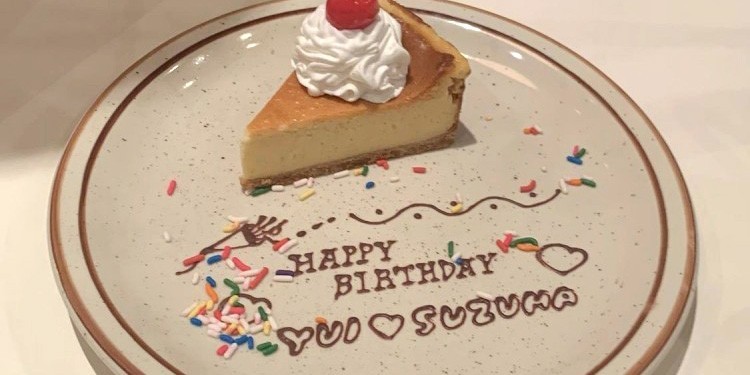 アメリカンなデザートで誕生日をお祝いするなら、このカフェしかないっ♡