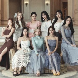 韓国の人気ガールズグループ「fromis_9」に、雑賀サクラが質問してみた♡