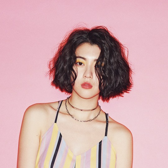 三吉彩花の男前ヘアアレンジ　その②