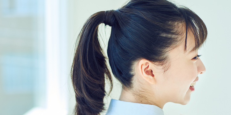 校則OK！ いつものヘアアレをアプデしよ♡クロスオーバーポニーの作り方