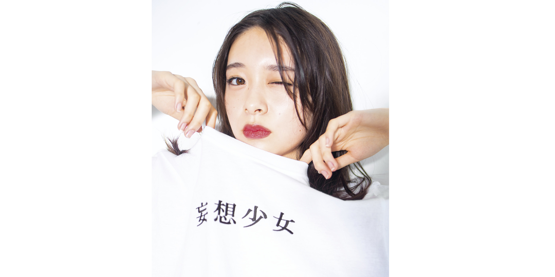 Tシャツ着る日に♡　ボーイッシュ赤リップメイク