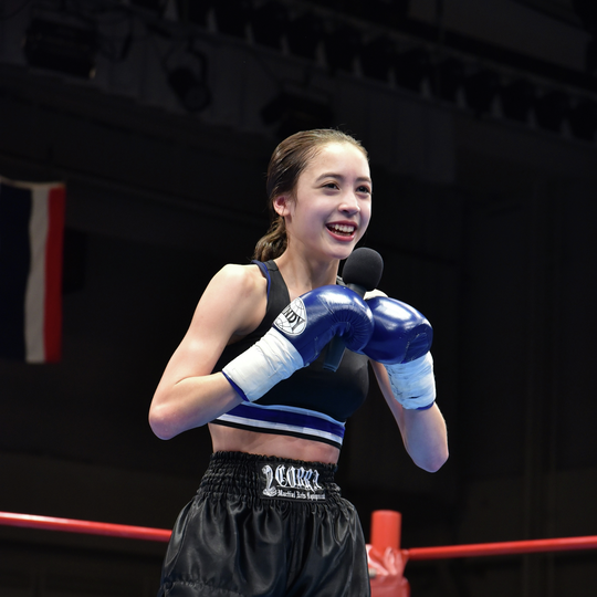 【祝】高橋アリス、キックボクシングのプロデビュー戦優勝！！