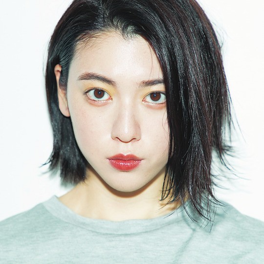 三吉彩花のヘアスタイルにCLOSE-UP！