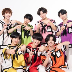 超フレッシュな7人組！ SNSで話題沸騰中の『スパフル』がSTに初登場♡（チェキプレあり）