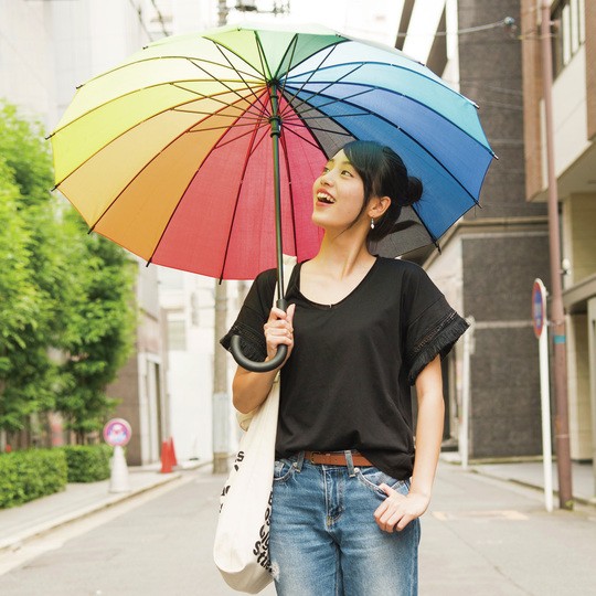 梅雨だって楽しくかわいく乗りきりたいっ！　ST読モの雨の日おしゃれをパパラッチ☆【前編】