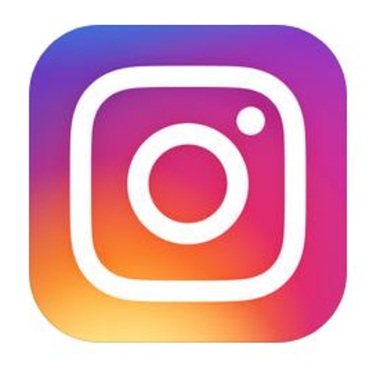 インスタで第一印象が良いのはどっち？