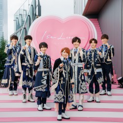 なにわ男子の初アルバム『1st Love』発売イベントに潜入♡