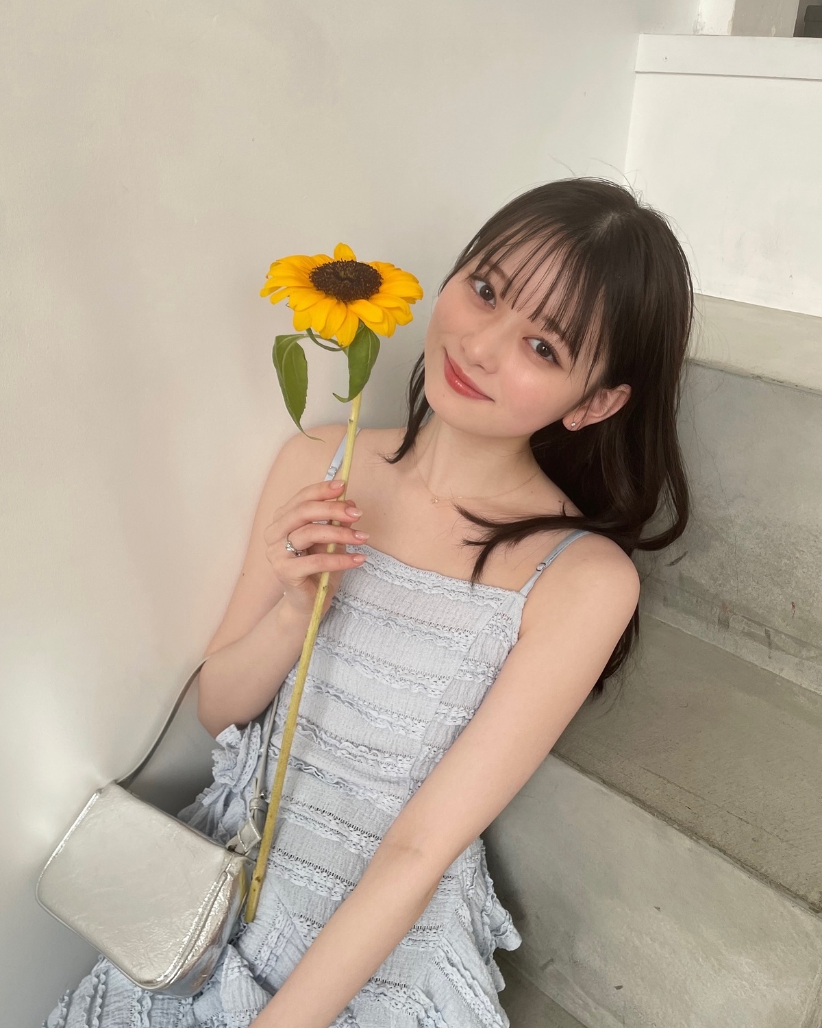 ひまわり×ゆなな🌻🪽何枚目が好き？🤍#Seventeen #セブンティーン #ST #雑誌 #ファッション雑誌 #Seventeen夏号 #sgds #エコ #オフショット #高校生 #中学生 #可愛