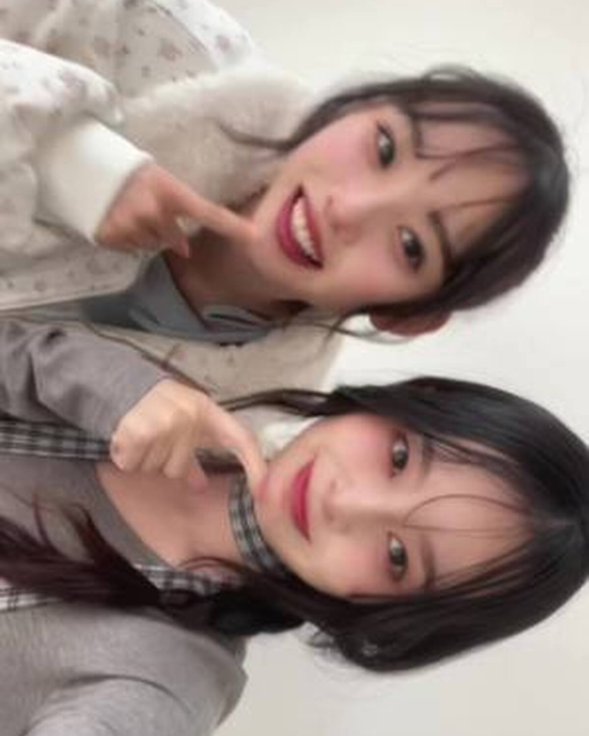 Seventeen冬号📖発売中🩵 もうゲットしてくれた？🥺 @松本麗世🧸️️️⛅️ @小國舞羽(まう)  #松本麗世 #小國舞羽 #jk #Seventeen冬号 #高校生