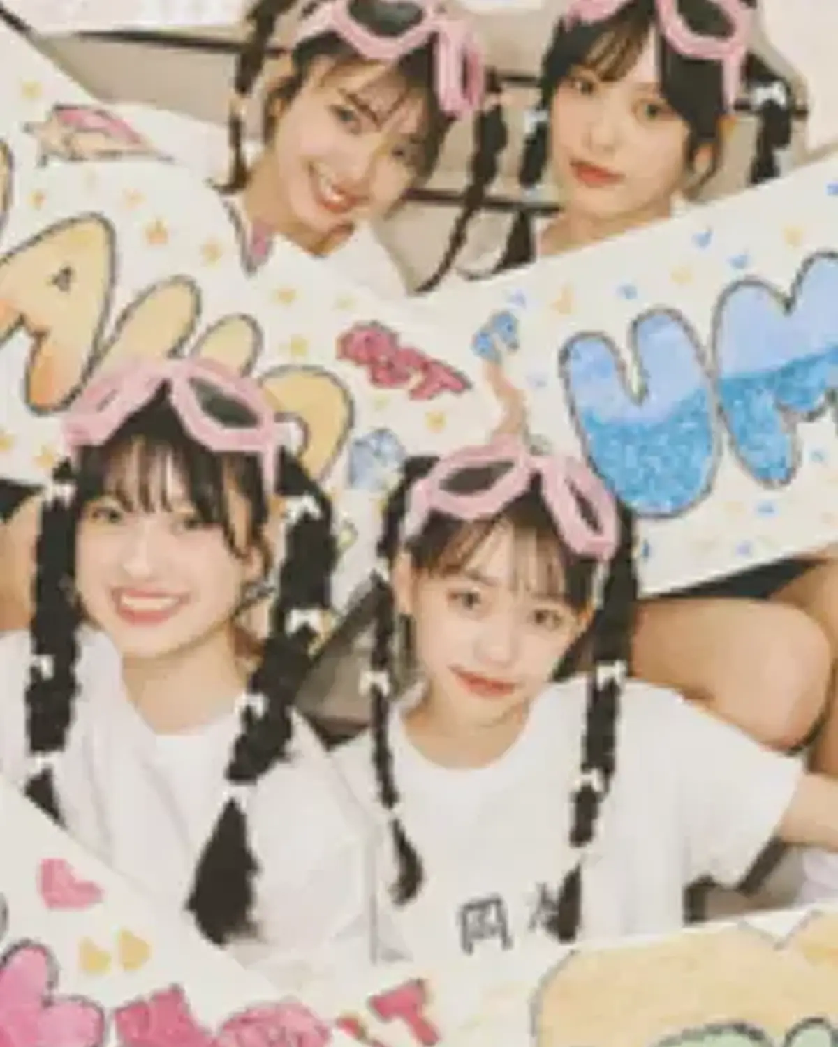 ５月のカバームービーはまほ、うみ、みく、すいこが登場🌈 ５月のBIGイベントといえば、、、体育祭👭🏻❤️‍🔥 今回は体育祭前日～当日までをイメージして撮影してきたよ★　撮影中も実際に声を出してワイワイ