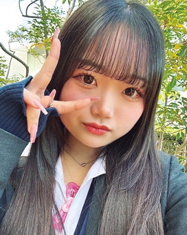 コスパ×個性♡ST読者・ひなのちゃんの愛用アイテムは？【スクバの中身大調査】