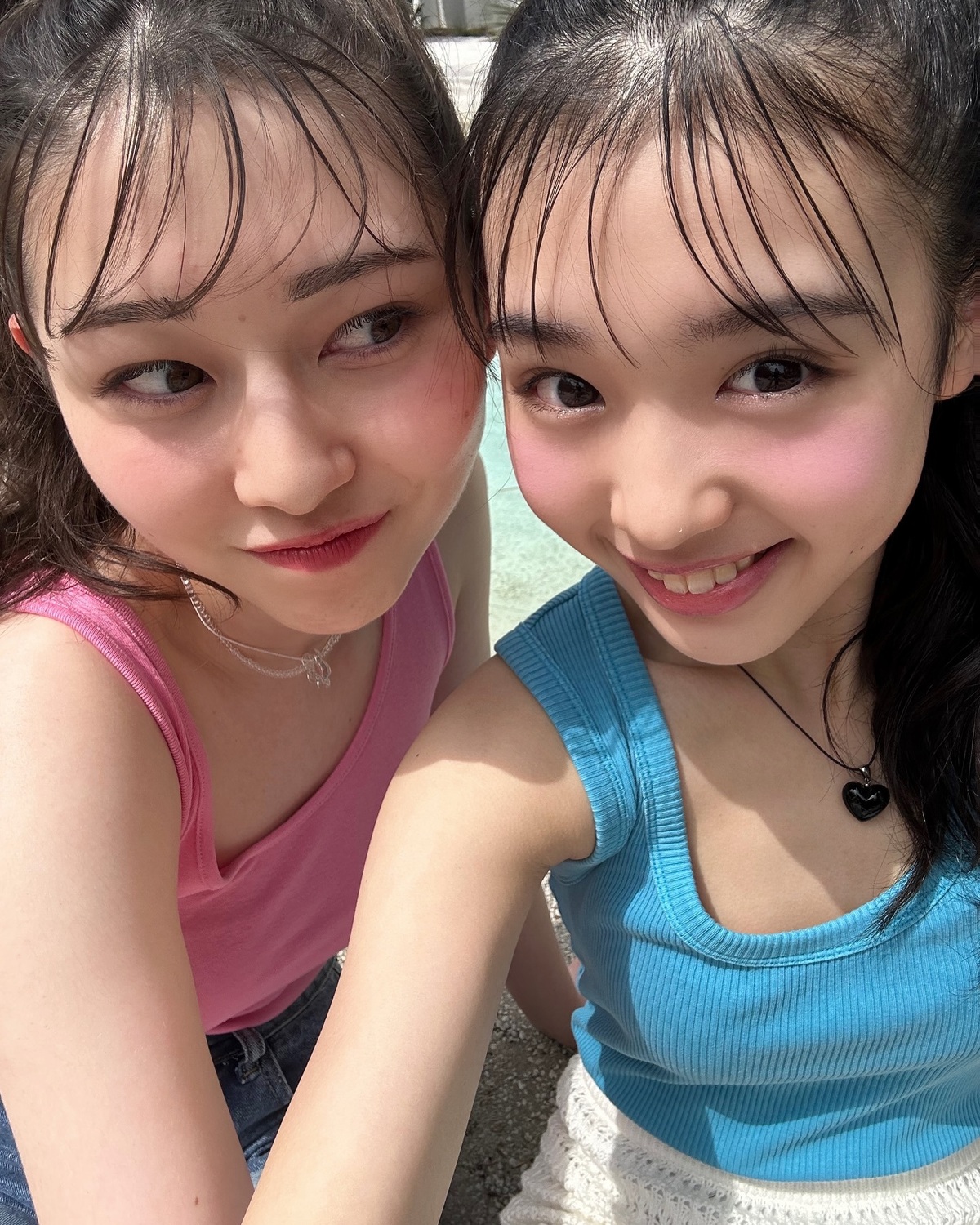 📖Seventeen夏号、本日発売🎉さっそくGetしてくれたよ〜！ってコ？🥺🩵今日から夏号のどんどんオフショットをUPしていくからお見逃しなく😎ということで！まずははんちゃん＆みんみの夏全開ショット🌴