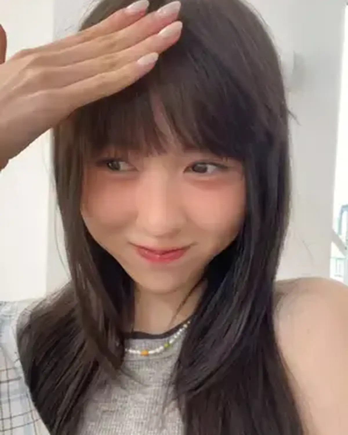 前髪有り派？無し派？🥺💞 前髪ウィッグで簡単にイメチェンしてみた🩶🤍 @入江美沙希 (みぃ) 👸🏻 #入江美沙希 #前髪 #前髪セット   #ヘアアレンジ #ロングヘア　