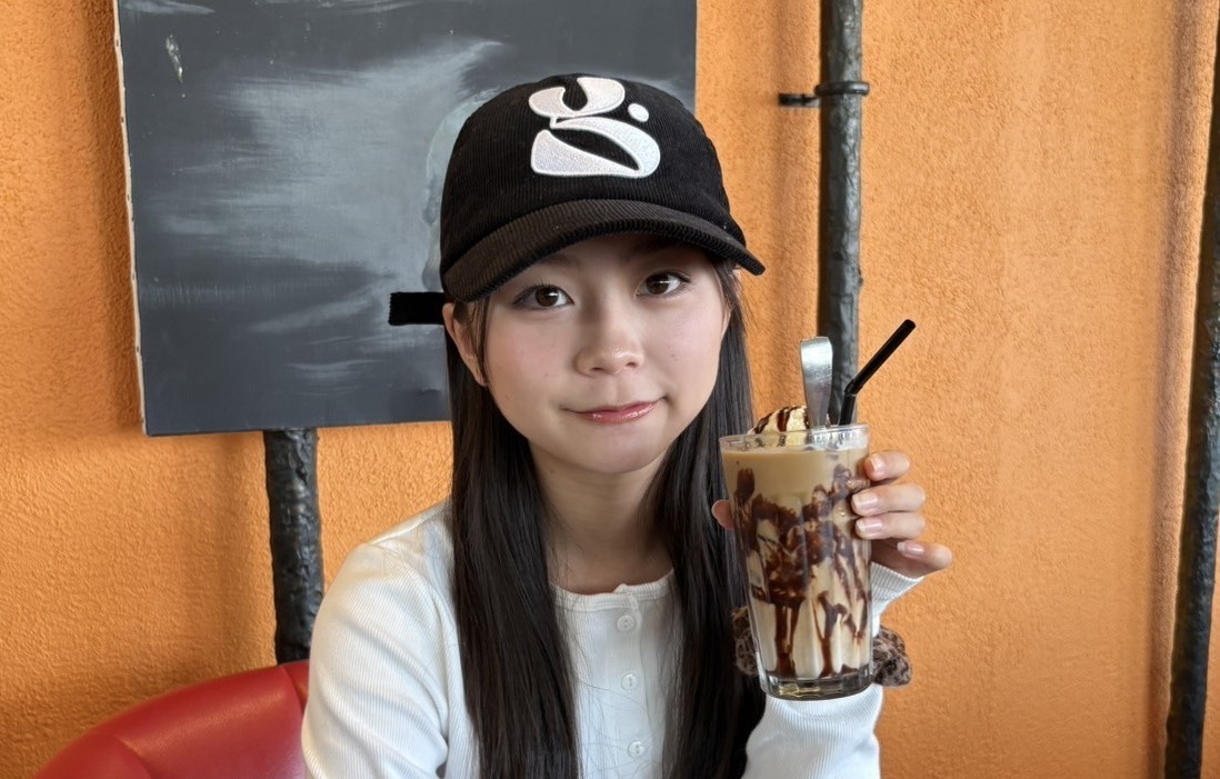 【稲光亜依】カフェランチ🍽