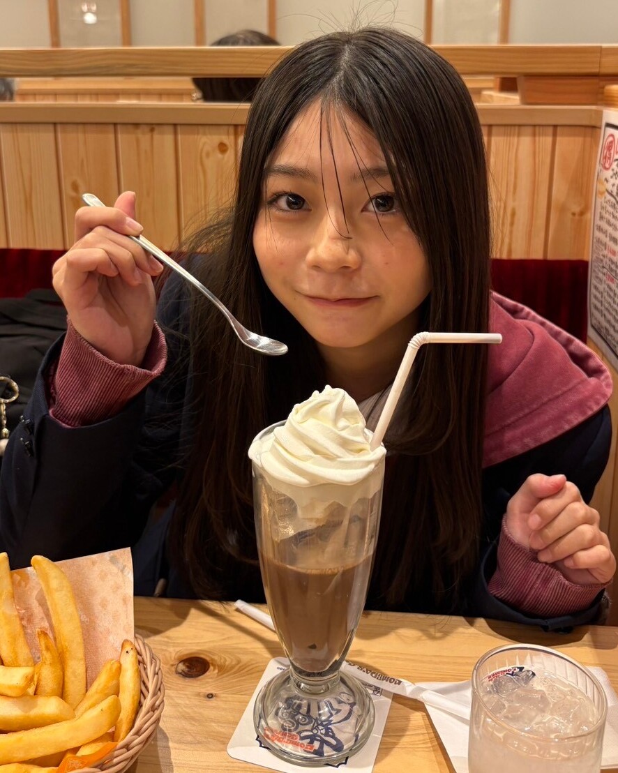 【稲光亜依】放課後コメダ