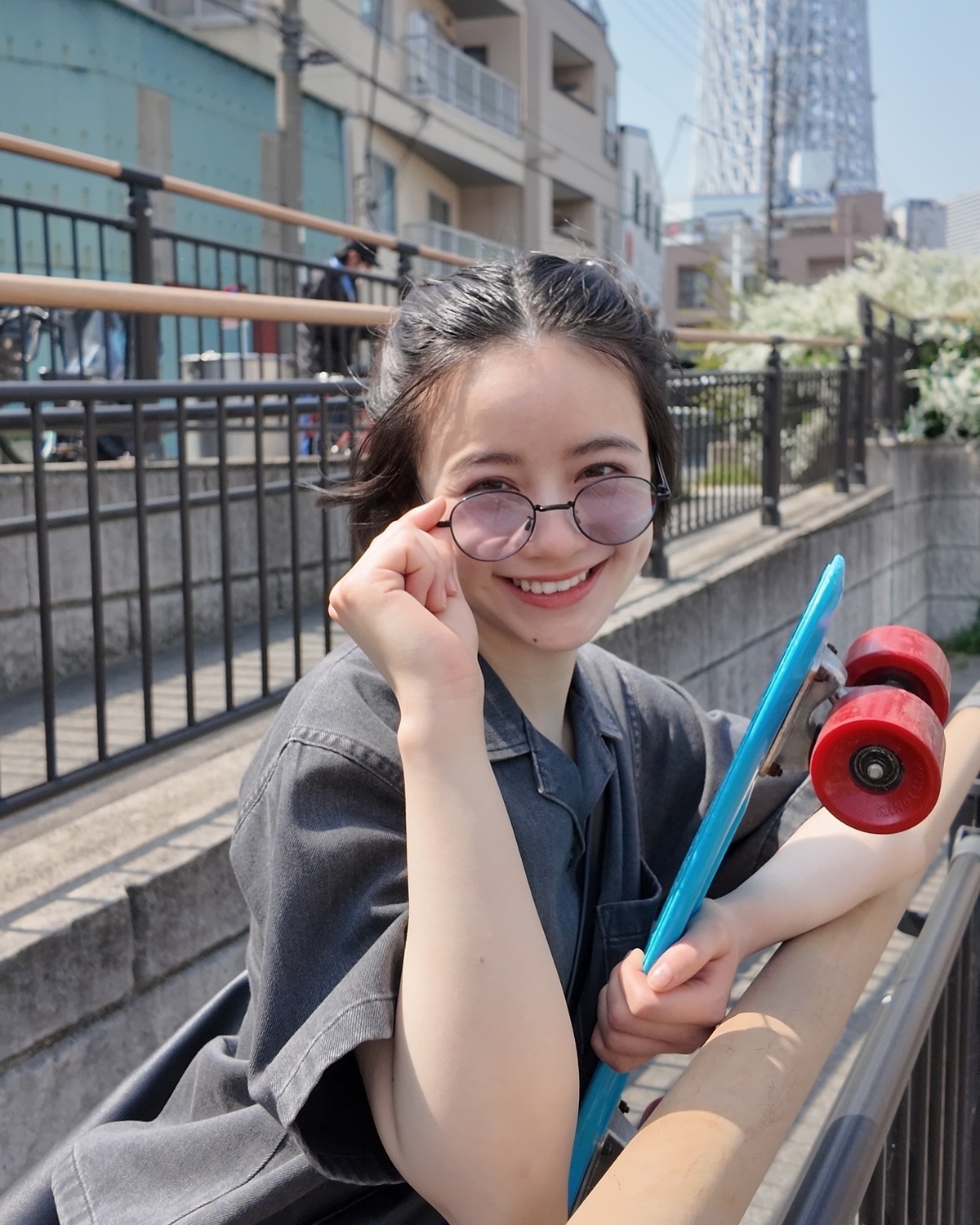 GUアイテムでセットアップコーデ🛹伊達メガネも似合いすぎなこっちゃん🤓🪽コーデの詳細は5月11日の投稿をチェックしてね💙#Seventeen #セブンティーン #ST #雑誌 #ファッション雑誌 #瀬