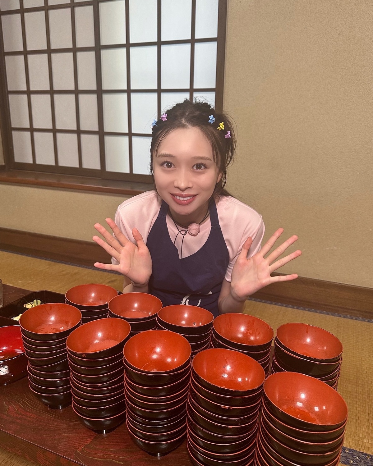 ST-YouTubeで公開した「たなベーコンの時間🥓最終回」はもうチェックしてくれた？🥺💞卒業企画の裏側をたっぷりお届けしてるよ🎥✨梨々花がずっと挑戦してみたかったわんこそばにも挑戦したよ🤤 食べ終え