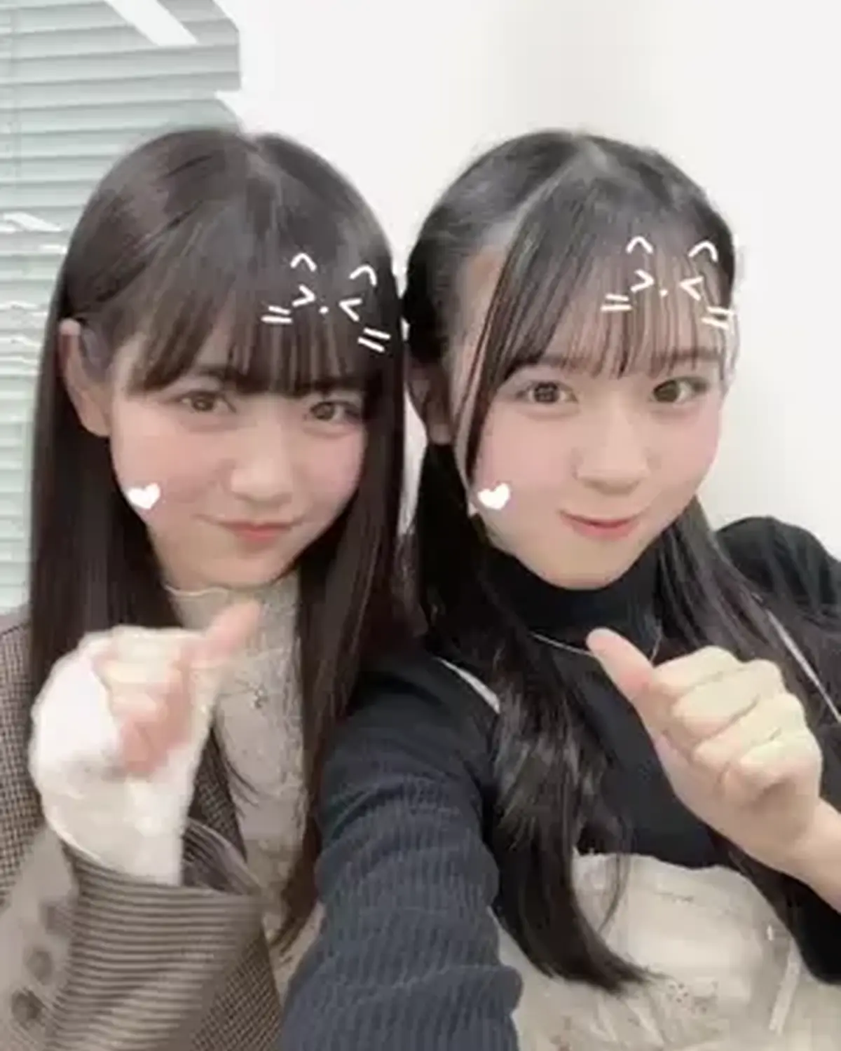 みんな勉強も恋も仕事も、とにかく毎日頑張れ〜〜💪🏻💖🔥 #宮迫翠月 #原田花埜 #頑張って #可愛い女の子 #jkの素敵な思い出 @みんみ🐣🌙(宮迫翠月)