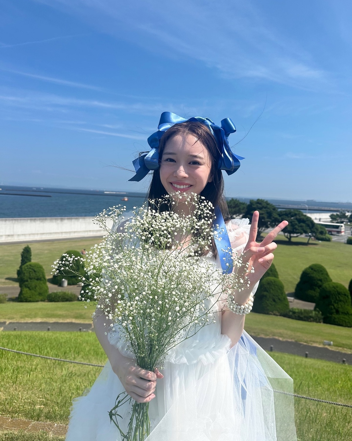 #田鍋梨々花 LAST OFF SHOT📸🩵初登場はなんと小学生！約9年間STモデルとして様々な企画で活躍し続けてくれた梨々花が、いよいよSeventeenを卒業します。🌈いつもはじける笑顔で現場を照