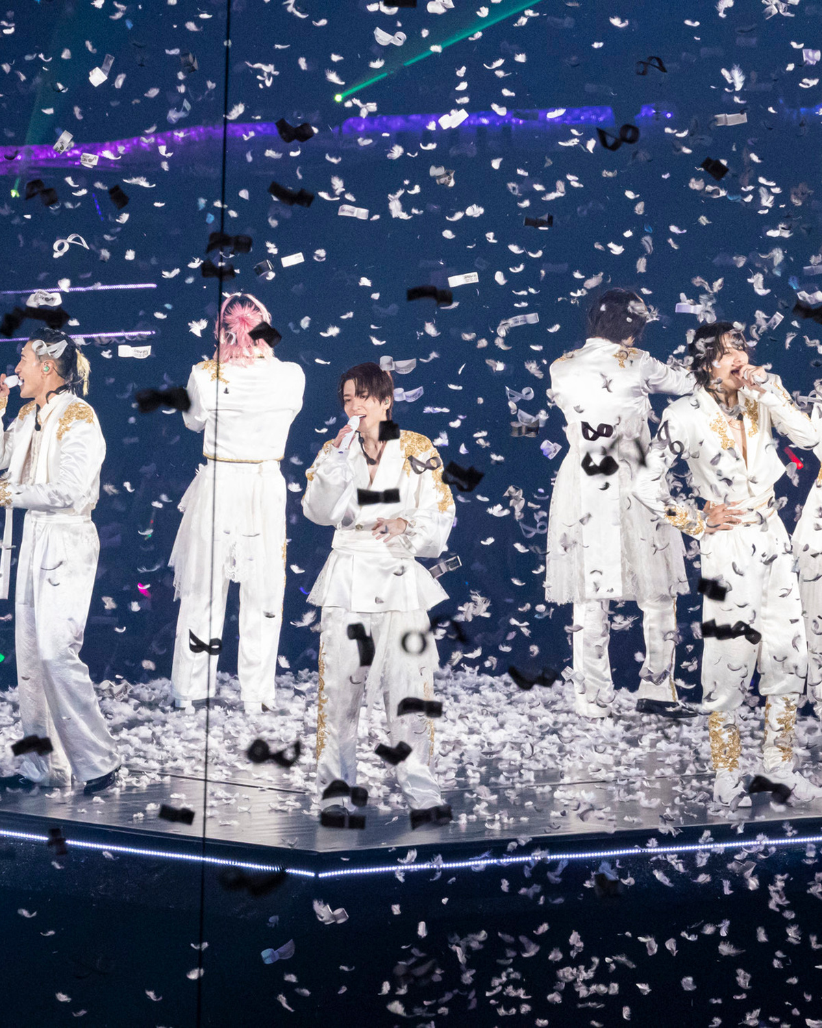 【Snow Man Dome Tour 2025-2026 ON】Snow Manが音楽で時間旅行へ♪　12月23日の東京ドーム公演をレポート！ 深澤くんの挨拶全文も♡