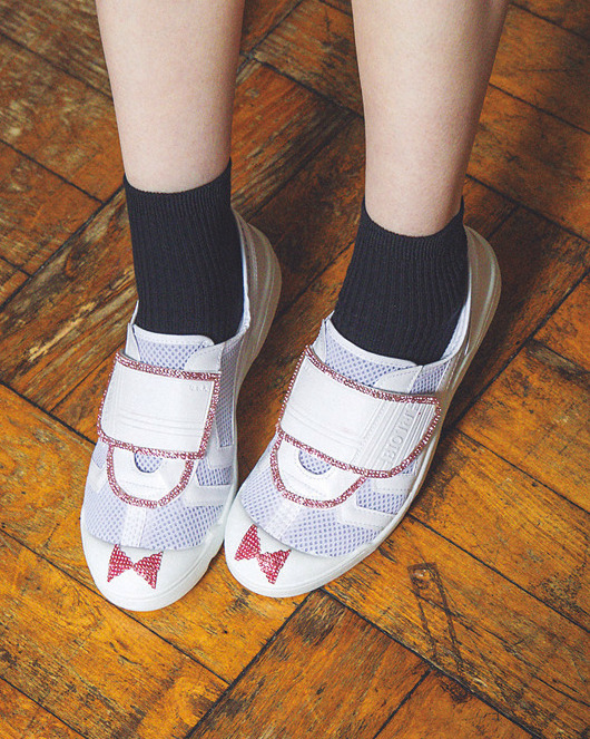 うわばきデコ、バラクラバ巻き…差がつく制服テクまとめ【盛れる制服着こなしアイディア】