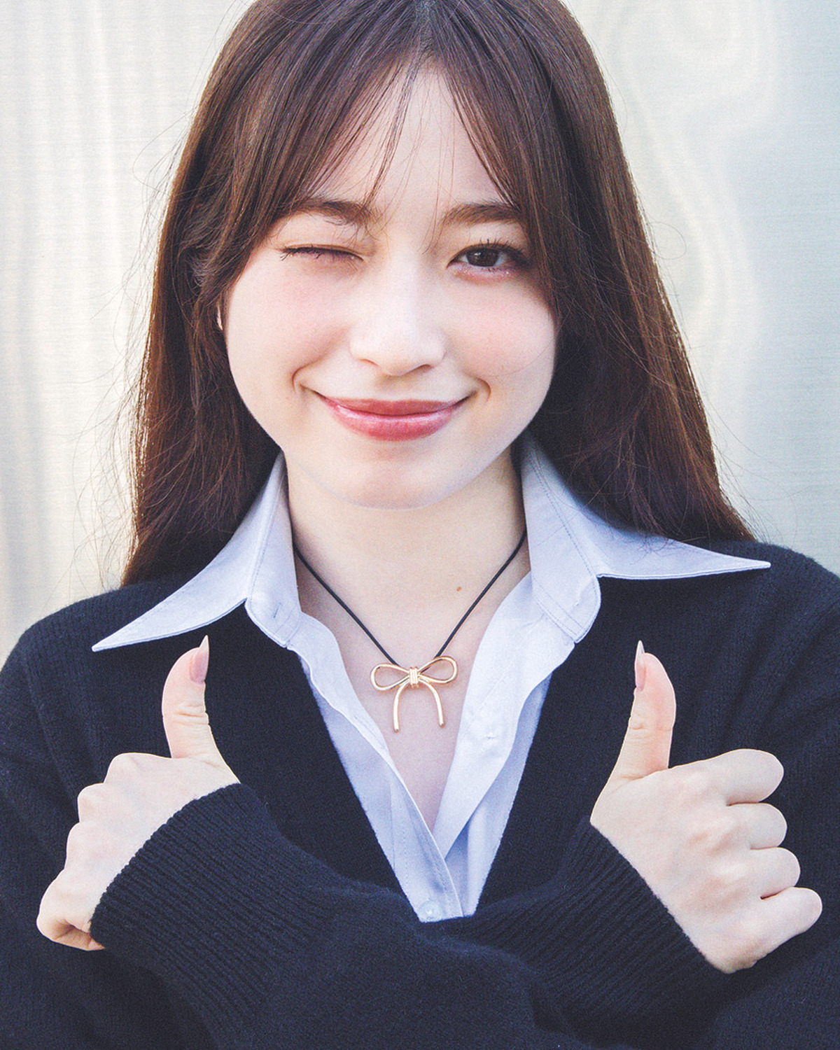 チャーム、ネックレス、ピン…制服に合わせたら可愛い小物はこれ！【盛れる制服着こなしアイディア】