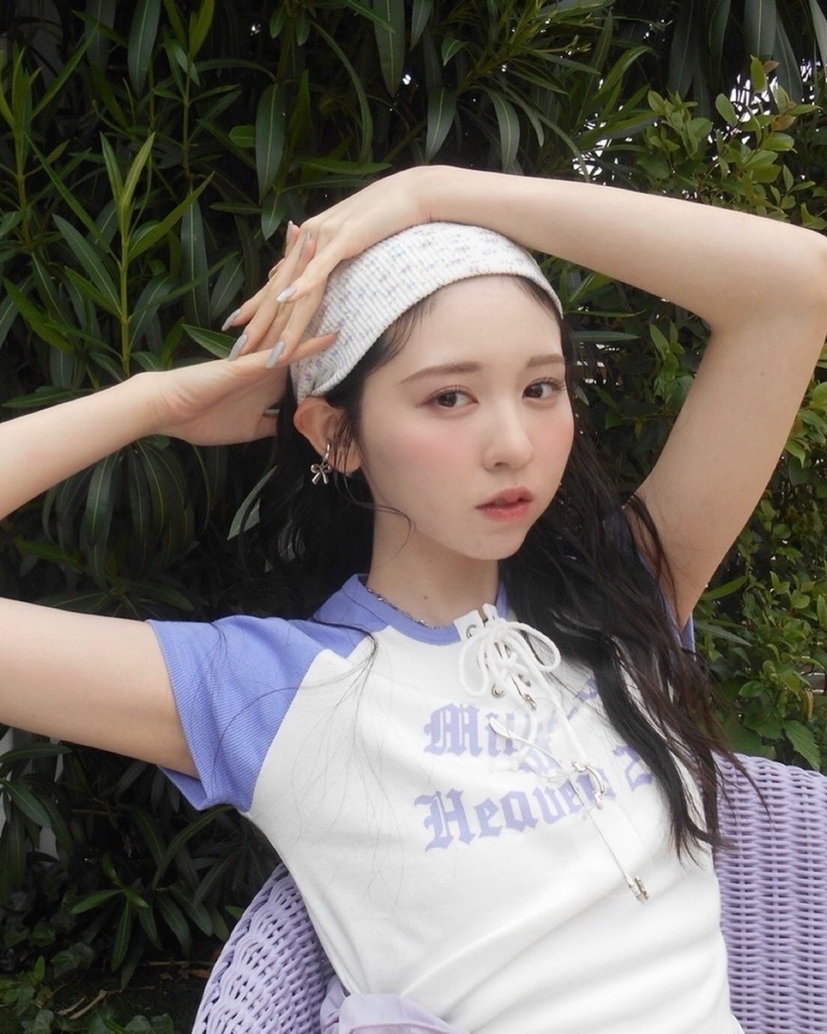 みんな〜！夏楽しんでる？🌻✨THE夏の雰囲気な美沙希のオフショットをお届け💌デジカメで撮影したよ📸⊹₊⟡⋆˚⊹—————————⊹₊⟡⋆˚⊹STモデルのオフショットがもっとみたいコは@seventee