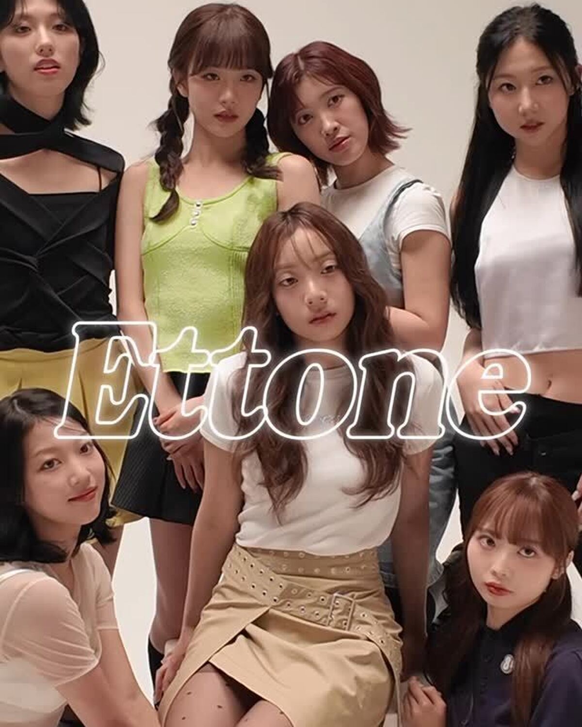 本日デビュー💖クリエイティブガールグループ・Ettone（エトネ）がSeventeen-Webに初登場💫個性豊かな7人にSeventeenがインタビューしてきたよ🎶クールで可愛い撮影風景も公開🎥グルー
