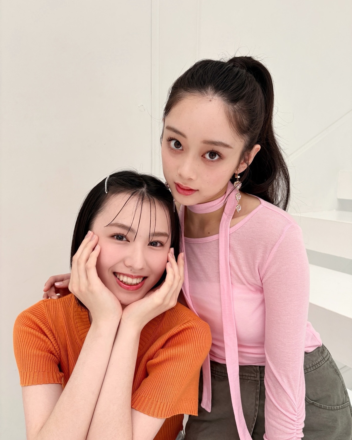 ふじ♡もん👩🏻‍❤️‍👩🏻2.3枚目の仲良しショットがキュン🥺🎶#森﨑美月 #佐藤不二子 #Seventeen春号 #春服 #春コーデ