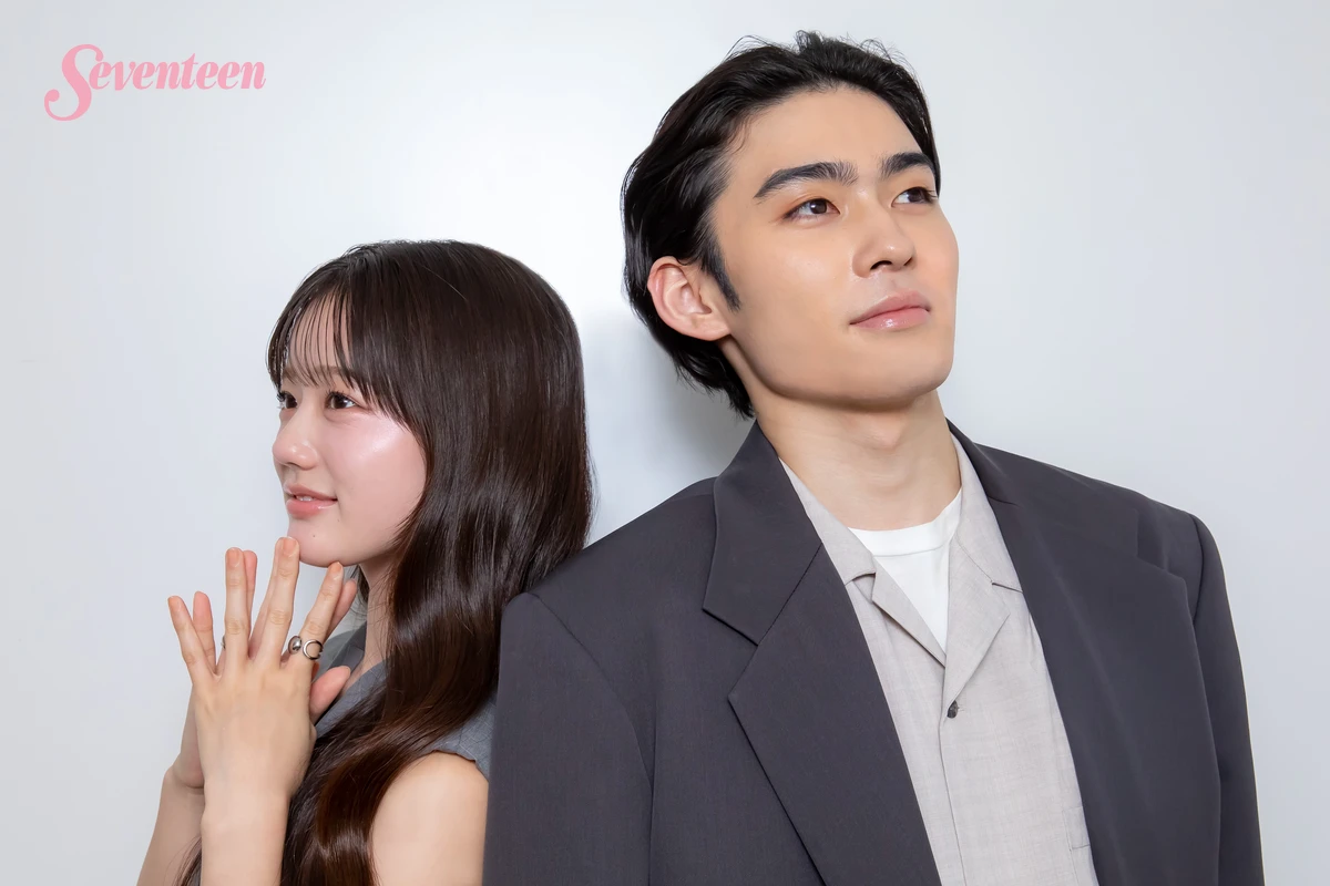 背中合わせの市川染五郎と中島瑠菜