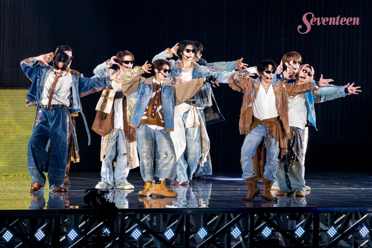 Snow Man Dome Tour 2025-2026 ON　写真２