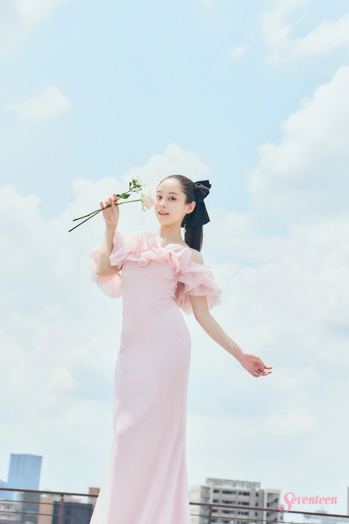 佐藤不二子　卒業
