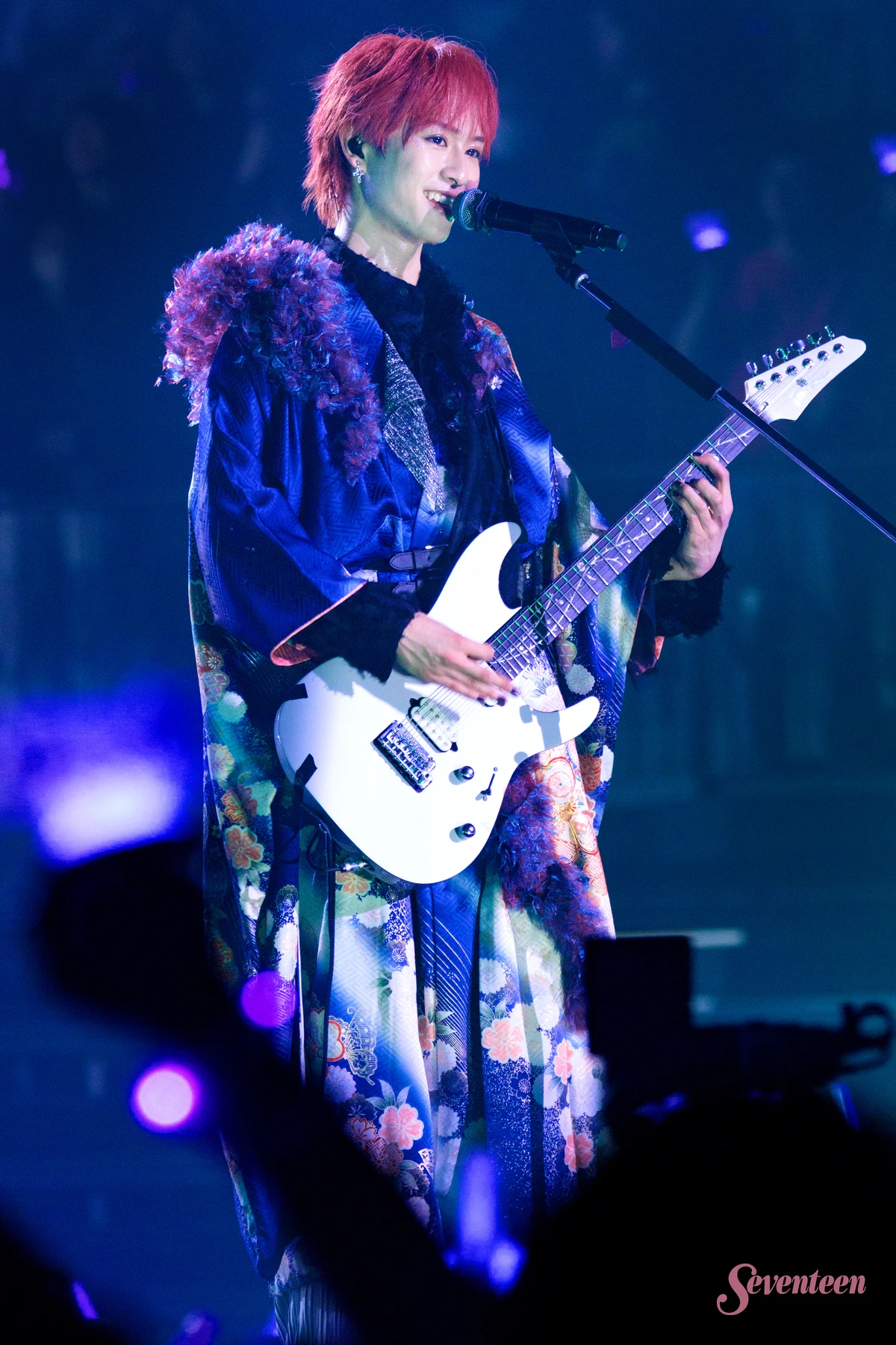 龍宮城 ARENA LIVE 2026 -SHIBAI-でギターソロ＆歌唱を披露したKEIGO